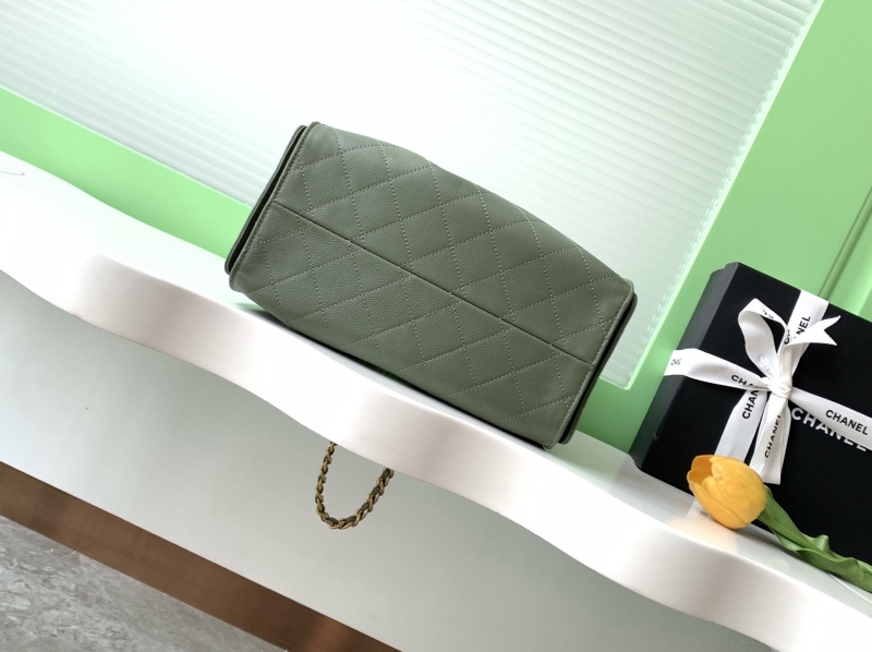 Ch**el 25c hobo bags